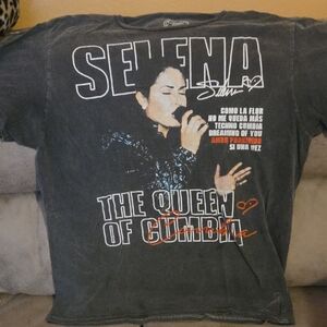 Selena Graphic Black T-Shirt Size Small